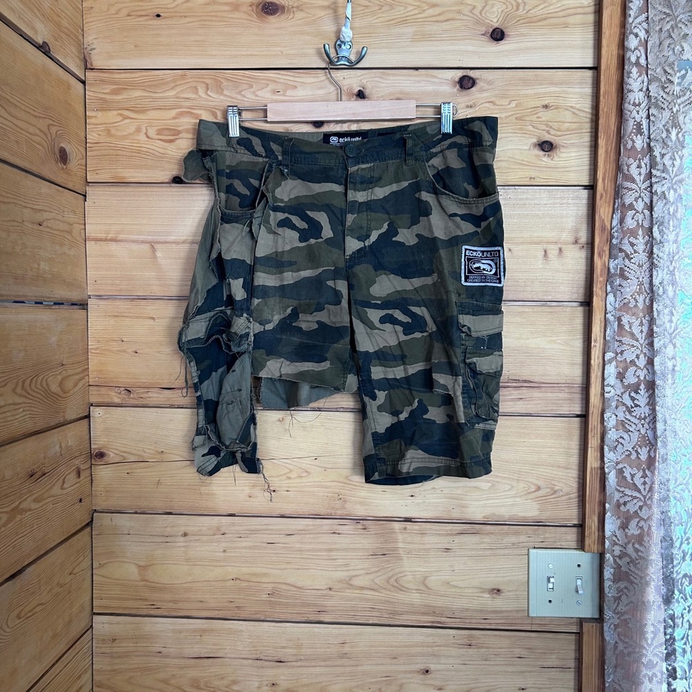 Vintage Cargo Shorts Mens Size 34 Camo Thrashed Y2K Streetwear Ecko Unltd